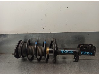 Replacement front left shock absorber for Toyota Corolla (E12) 1.6 16V OEM IAM reference 4852002200 
