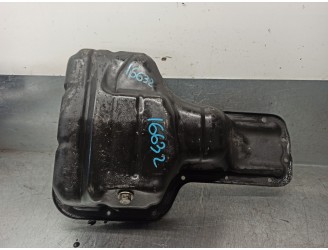 Recambio de carter para toyota corolla (e12) 1.6 16v referencia OEM IAM 121010D020  