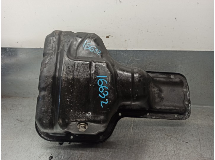 Recambio de carter para toyota corolla (e12) 1.6 16v referencia OEM IAM 121010D020  