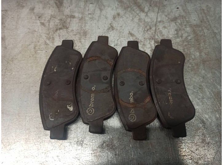 Recambio de pastillas de freno para peugeot 207 16v hdi referencia OEM IAM 