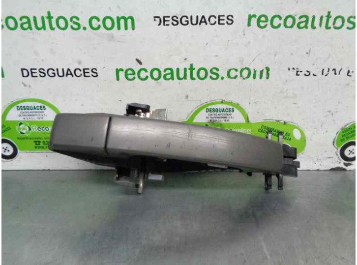Replacement front right exterior door handle for Land Rover Range Rover Sport 4.4 V8 CAT OEM IAM reference CXA500010LEP 