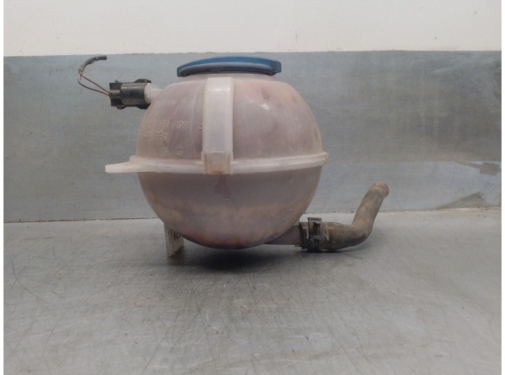 Recambio de deposito expansion para seat ibiza sc (6j1) 1.2 tdi referencia OEM IAM 6Q0121407B 6Q0121407B 