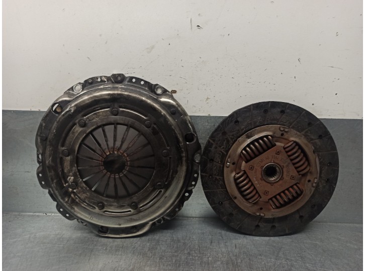 Recambio de kit embrague para citroën c5 break 1.6 16v hdi fap referencia OEM IAM 205262  