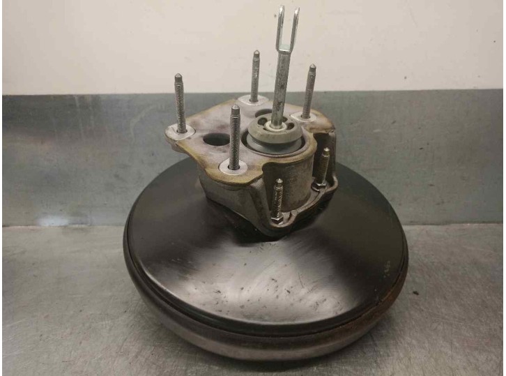 Recambio de servofreno para renault fluence 1.5 dci diesel fap referencia OEM IAM 472104452R 