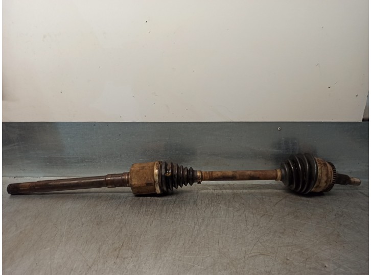 Recambio de transmision trasera derecha para land rover discovery 2.7 td v6 cat referencia OEM IAM TDB500080 