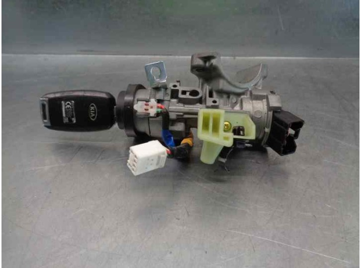 Replacement start switch for Kia Carens ( ) 1.7 CRDi CAT OEM IAM reference 93390A4000 49A61011101 