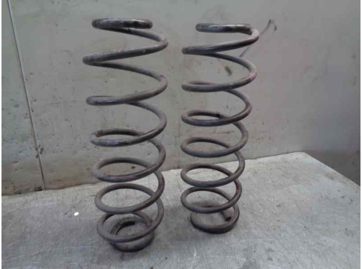 Replacement suspension spring for Ford Fiesta (CBK) 1.4 TDCi CAT OEM IAM reference 