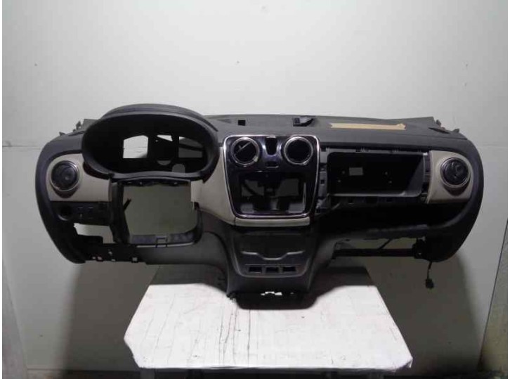 Recambio de salpicadero para dacia lodgy 1.6 cat referencia OEM IAM NEGRO Y GRIS 