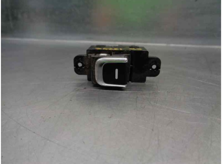 Recambio de mando elevalunas delantero derecho para kia carens ( ) 1.7 crdi cat referencia OEM IAM 93575A4020CA 93575A4030 