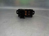 Recambio de mando elevalunas delantero derecho para kia carens ( ) 1.7 crdi cat referencia OEM IAM 93575A4020CA 93575A4030 