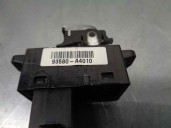 Recambio de mando elevalunas trasero izquierdo para kia carens ( ) 1.7 crdi cat referencia OEM IAM 93580A4000CA 