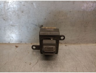 Recambio de mando elevalunas delantero derecho para chrysler voyager / grand voyager iii (gs_, ns_) 2.5 td referencia OEM IAM 46