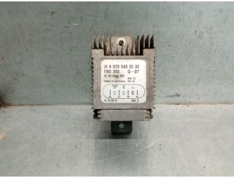 Recambio de rele ventiladores motor para mercedes-benz clase a (w168) 1.4 cat referencia OEM IAM A0255453232 898940000 