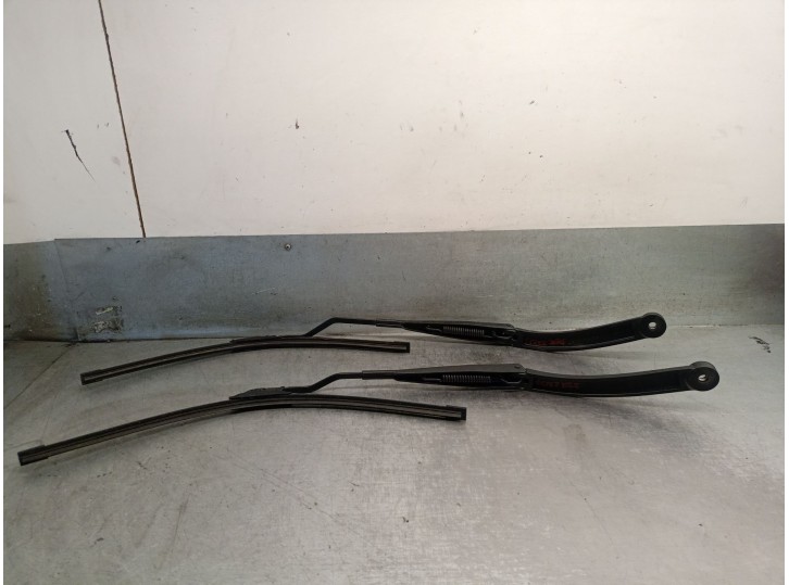 Recambio de brazo limpia delantero derecho para hyundai h350 furgoneta 2.5 crdi referencia OEM IAM 9813159100 9814159100 