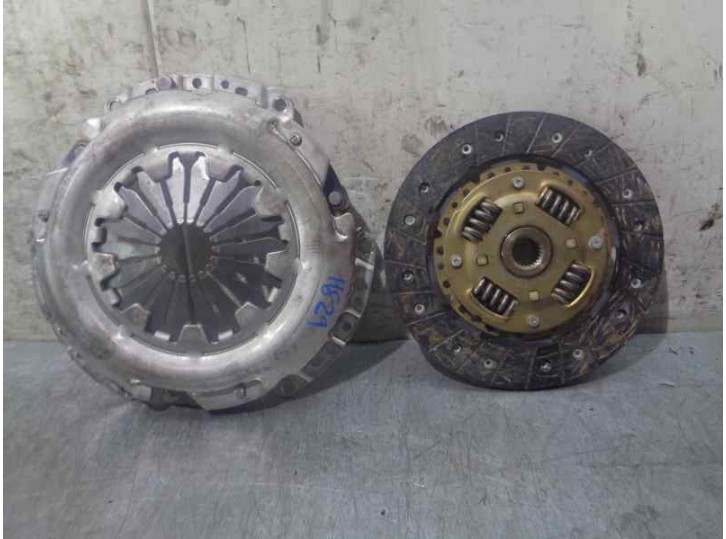 Recambio de kit embrague para seat arosa (6h1) 1.4 referencia OEM IAM 30198141BX  VALEO