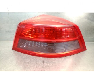 Replacement right rear tail light for renault vel satis (bj0_) 2.2 dci (bj0e, bj0f) OEM IAM reference 8200014360 8200014360 