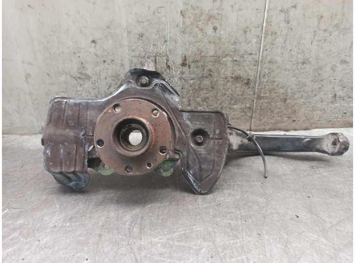 Recambio de mangueta delantera derecha para alfa romeo 156 1.9 jtd 16v cat referencia OEM IAM 60624973D  