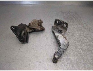 Recambio de bisagra puerta para ford transit caja cerrada, corta (fy) (2000 =>) 2.0 tde cat referencia OEM IAM YC15V25000AG DE C