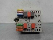 Recambio de caja reles / fusibles para fiat punto berlina (188) 1.2 cat referencia OEM IAM 46766769 