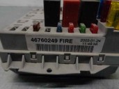 Recambio de caja reles / fusibles para fiat punto berlina (188) 1.2 cat referencia OEM IAM 46766769 