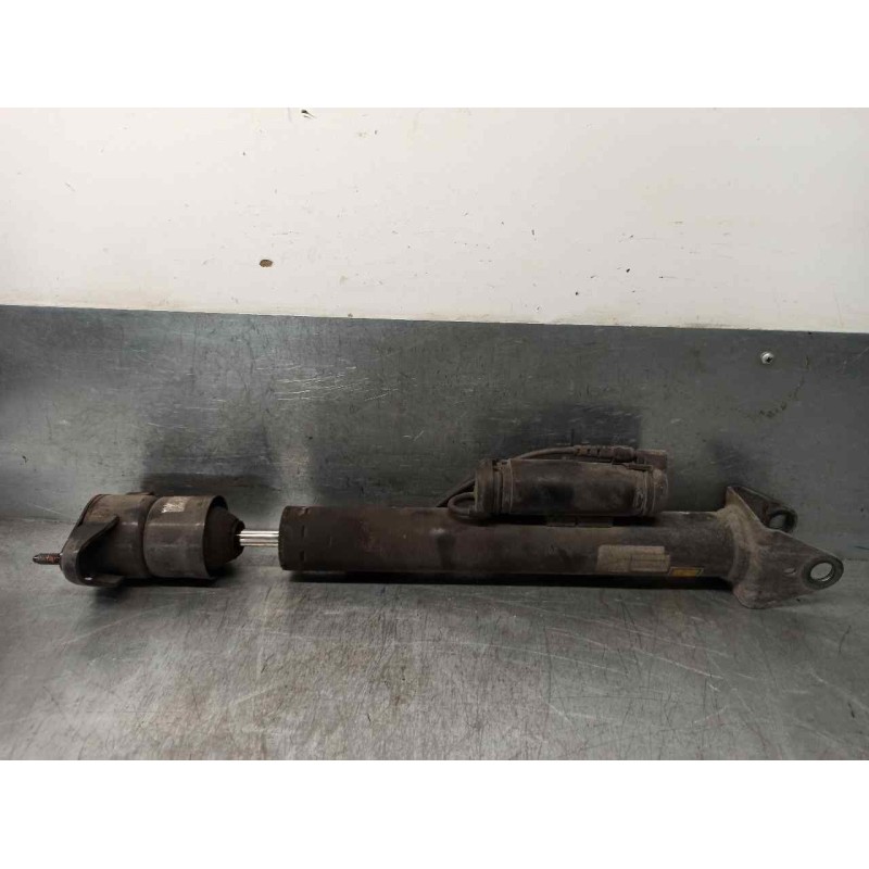 Recambio de amortiguador trasero derecho para mercedes-benz clase m (w164) 320 / 350 cdi (164.122) referencia OEM IAM A164320073