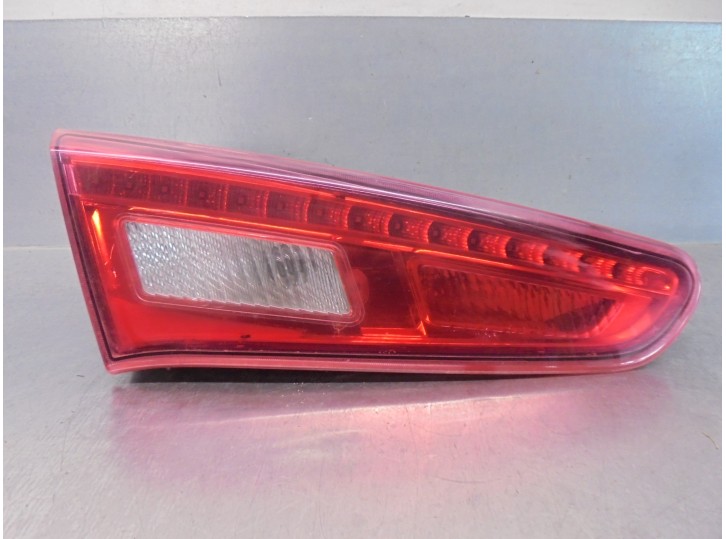 Replacement rear left tail light for Alfa Romeo Giulietta (191) 2.0 JTDM CAT OEM IAM reference 50513401 TAILGATE 5 DOOR