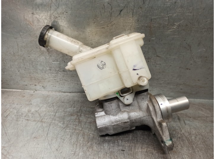 Recambio de bomba freno para nissan note 1.5 dci turbodiesel cat referencia OEM IAM 460103VV5B  