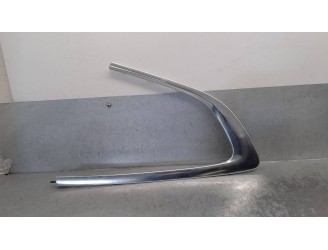 Recambio de molduras traseras para bmw serie 5 gran turismo (f07) 530d xdrive referencia OEM IAM 51357196420  