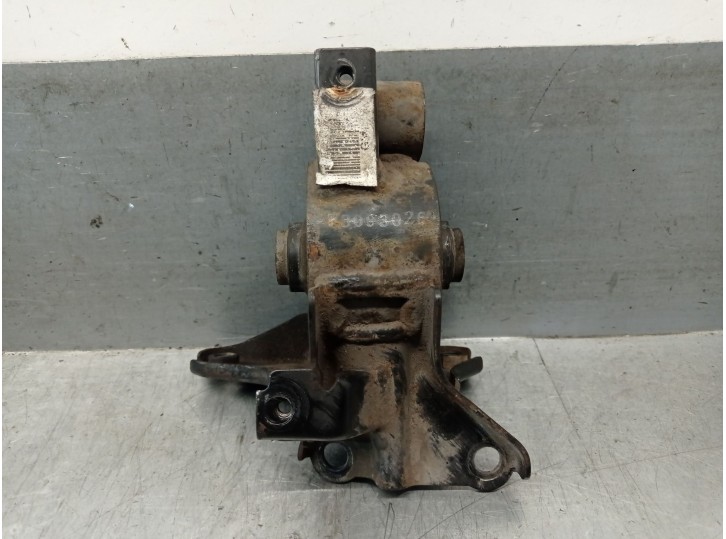 Replacement engine mount for Hyundai Coupe (GK) 1.6 FX OEM IAM reference 218322D200 