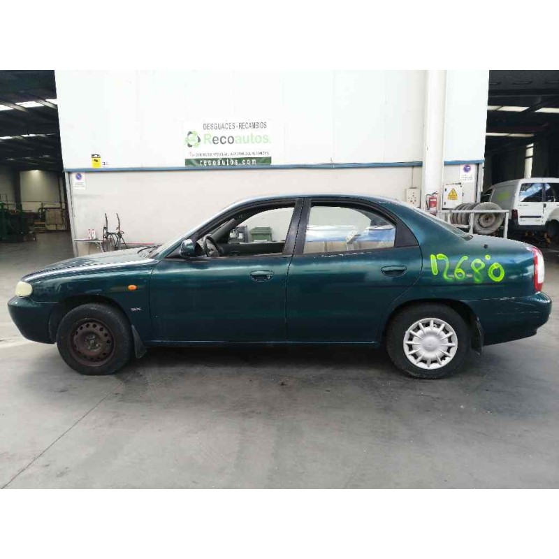 daewoo nubira berlina del año 1998