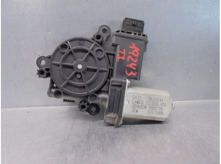 Recambio de motor elevalunas trasero izquierdo para alfa romeo giulietta (191) 2.0 jtdm cat referencia OEM IAM 71754432 6 PINES 