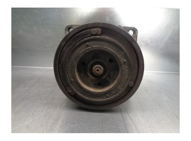 Recambio de compresor aire acondicionado para renault clio i fase i+ii (b/c57) 1.4 referencia OEM IAM 7700272400 7916B SANDEN