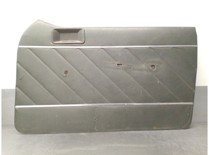 Recambio de guarnecido puerta delantera derecha para renault 12 familiar gtl 847-98 referencia OEM IAM 847-98  