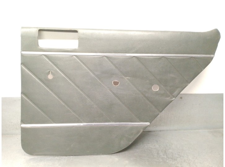 Recambio de guarnecido puerta trasera derecha para renault 12 familiar gtl 847-98 referencia OEM IAM 847-98  