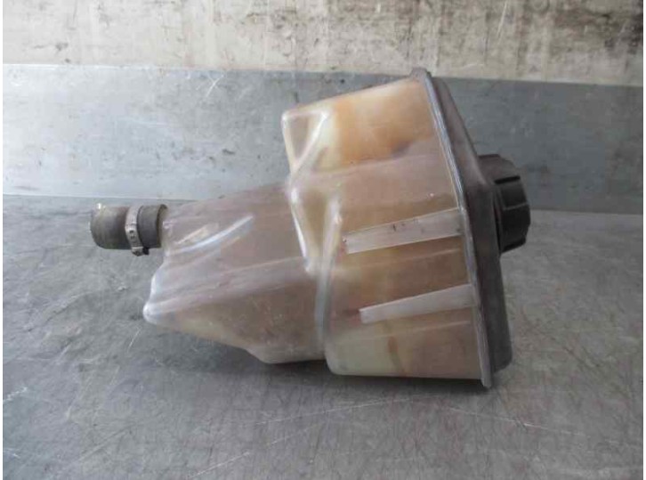 Recambio de deposito expansion para volvo s40 berlina 1.9 diesel cat referencia OEM IAM 30804963  