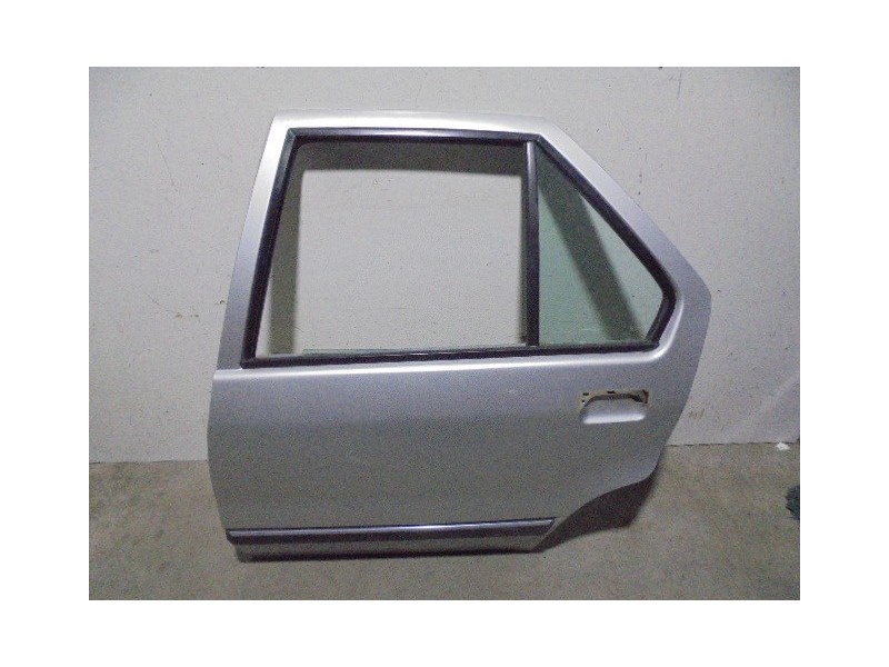 Recambio de puerta trasera izquierda para renault 19 (1989...) 1.4 referencia OEM IAM 7751467511 GRIS 5 PUERTAS