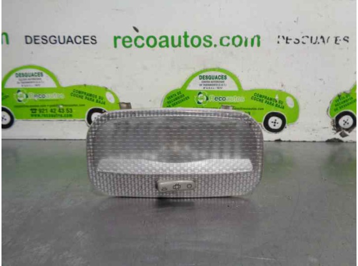 Recambio de luz interior para peugeot 308 sport referencia OEM IAM 9682063980 