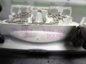 Recambio de luz interior para peugeot 308 sport referencia OEM IAM 9682063980 