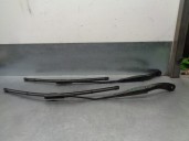 Recambio de brazo limpia delantero derecho para dacia sandero ii 1.0 tce 100 (b8ml) referencia OEM IAM   