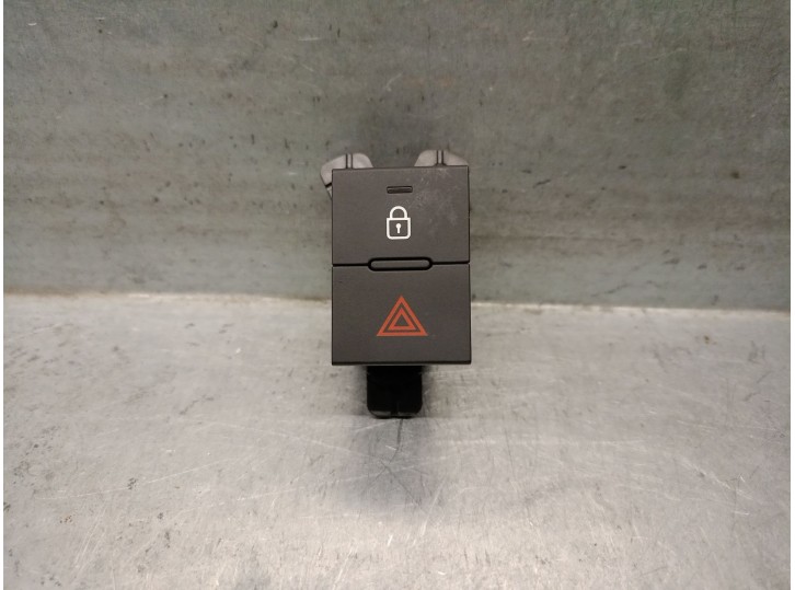 Recambio de warning para hyundai i20 iii (bc3, bi3) 1.0 t-gdi referencia OEM IAM 93790Q0000 93790Q00004X 