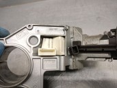 Replacement ignition switch for Opel Astra H (A04) 1.9 CDTi (L48) OEM IAM reference 2421430 6235375 