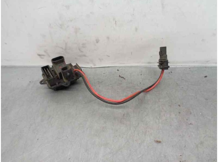 Recambio de resistencia calefaccion para renault clio ii fase ii (b/cb0) 1.4 16v referencia OEM IAM 7701067033 