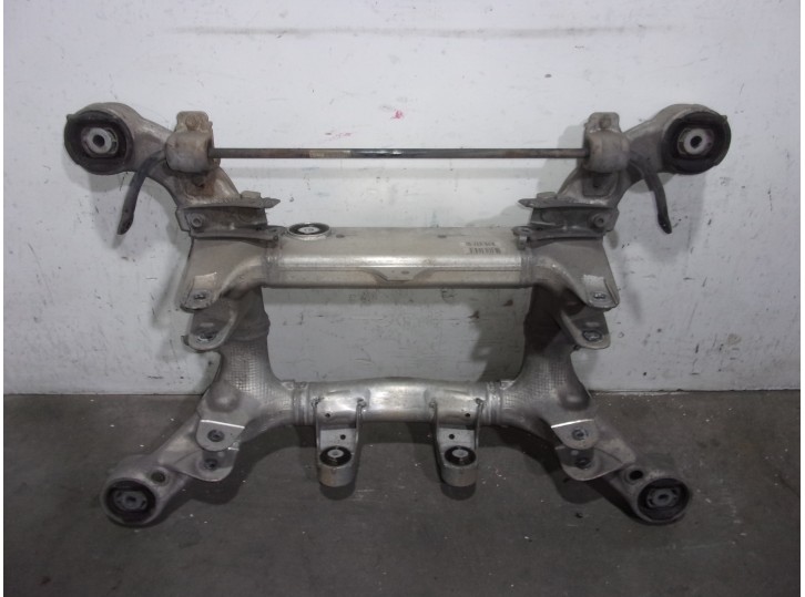 Recambio de puente trasero para bmw serie 5 gran turismo (f07) 530d xdrive referencia OEM IAM 33316799103 SOLO PUENTE 