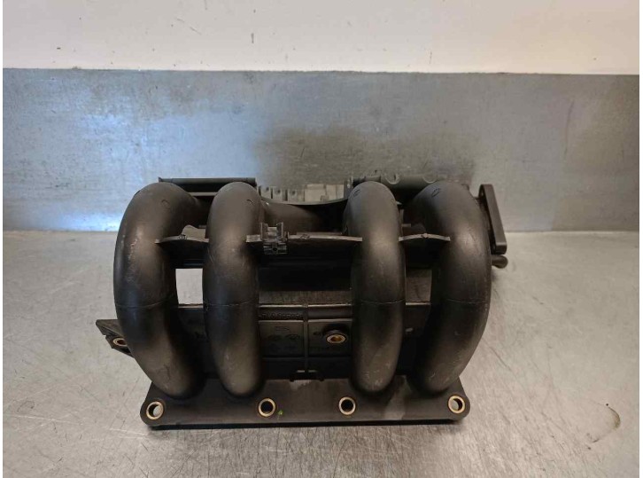 Recambio de colector admision para renault twingo (co6) 1.2 referencia OEM IAM 7700871088 