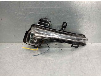 Recambio de piloto delantero derecho para skoda superb combi (3v5) 2.0 tdi referencia OEM IAM 3V0949102  