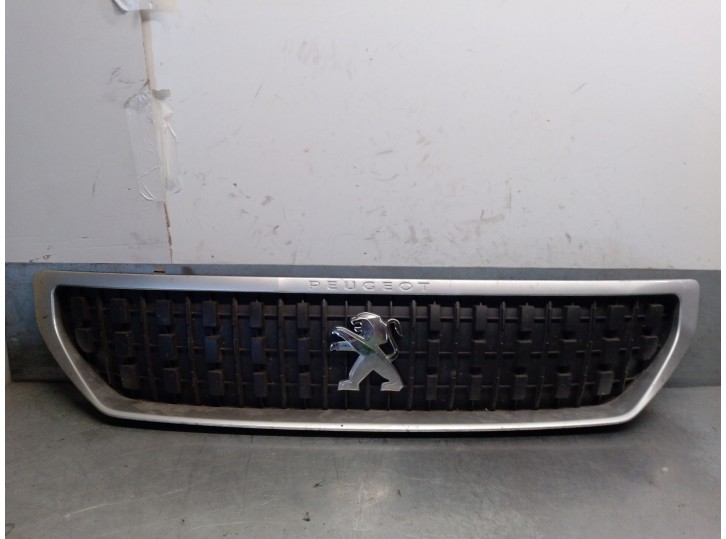 Recambio de rejilla delantera para peugeot expert furgoneta (v_) 2.0 bluehdi 120 referencia OEM IAM 98117104XT 98117104XT 