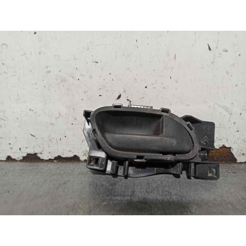 Recambio de maneta interior trasera derecha para toyota proace 2.0 turbodiesel cat referencia OEM IAM 96555514XT  