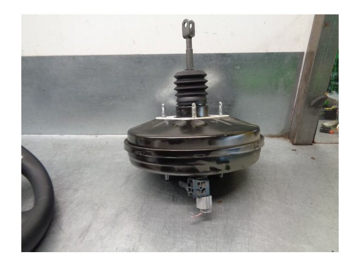 Recambio de servofreno para dacia sandero ii 1.0 tce 100 (b8ml) referencia OEM IAM 472103298R 