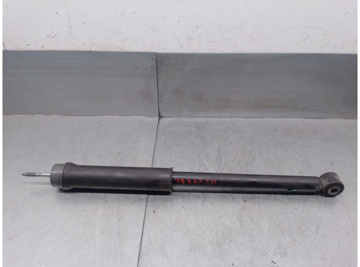 Recambio de amortiguador trasero derecho para nissan juke (f16_) dig-t 117 referencia OEM IAM 562106PA0  