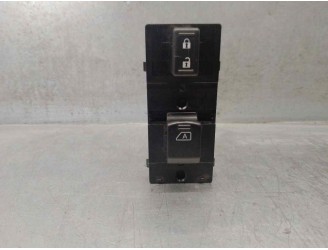 Recambio de mando elevalunas delantero derecho para infiniti fx 3.7 v6 cat referencia OEM IAM 254111BN0A 